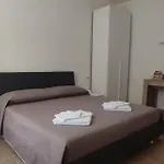 Bed & Breakfast G21 4*