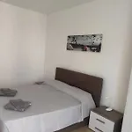 G21 Bed & Breakfast 4*